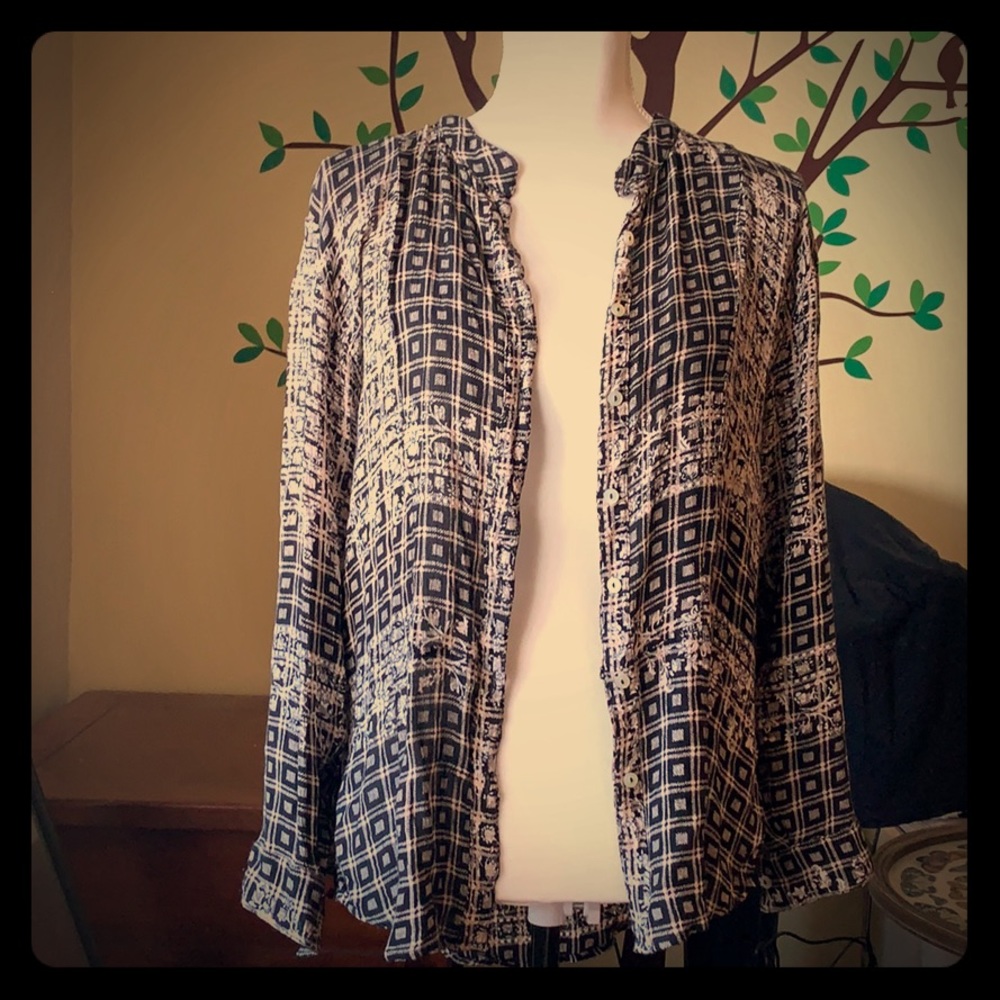 Free People ultra soft button down size small